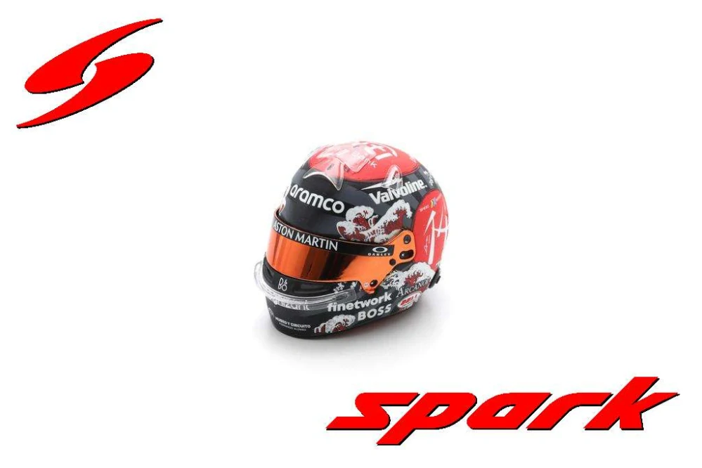Model přilby SPARK Fernando Alonso F1 2024 1:5 SE Japan
