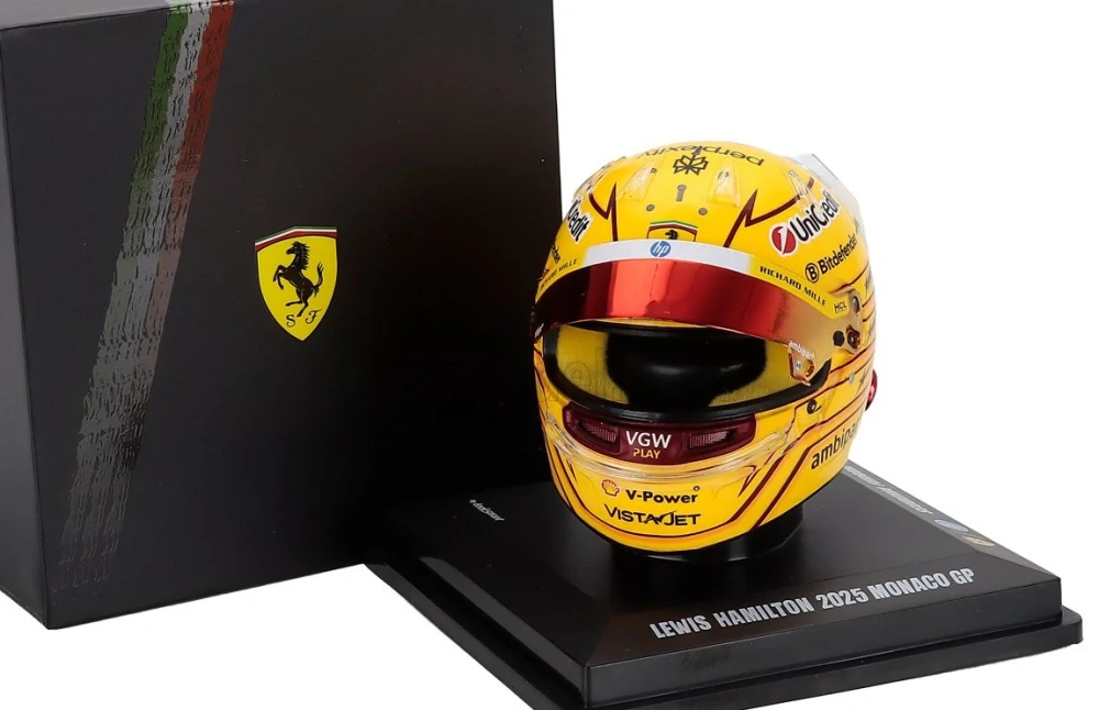 Model přilby Lewis Hamilton - SF Monaco 2025 1:5 LookSmart