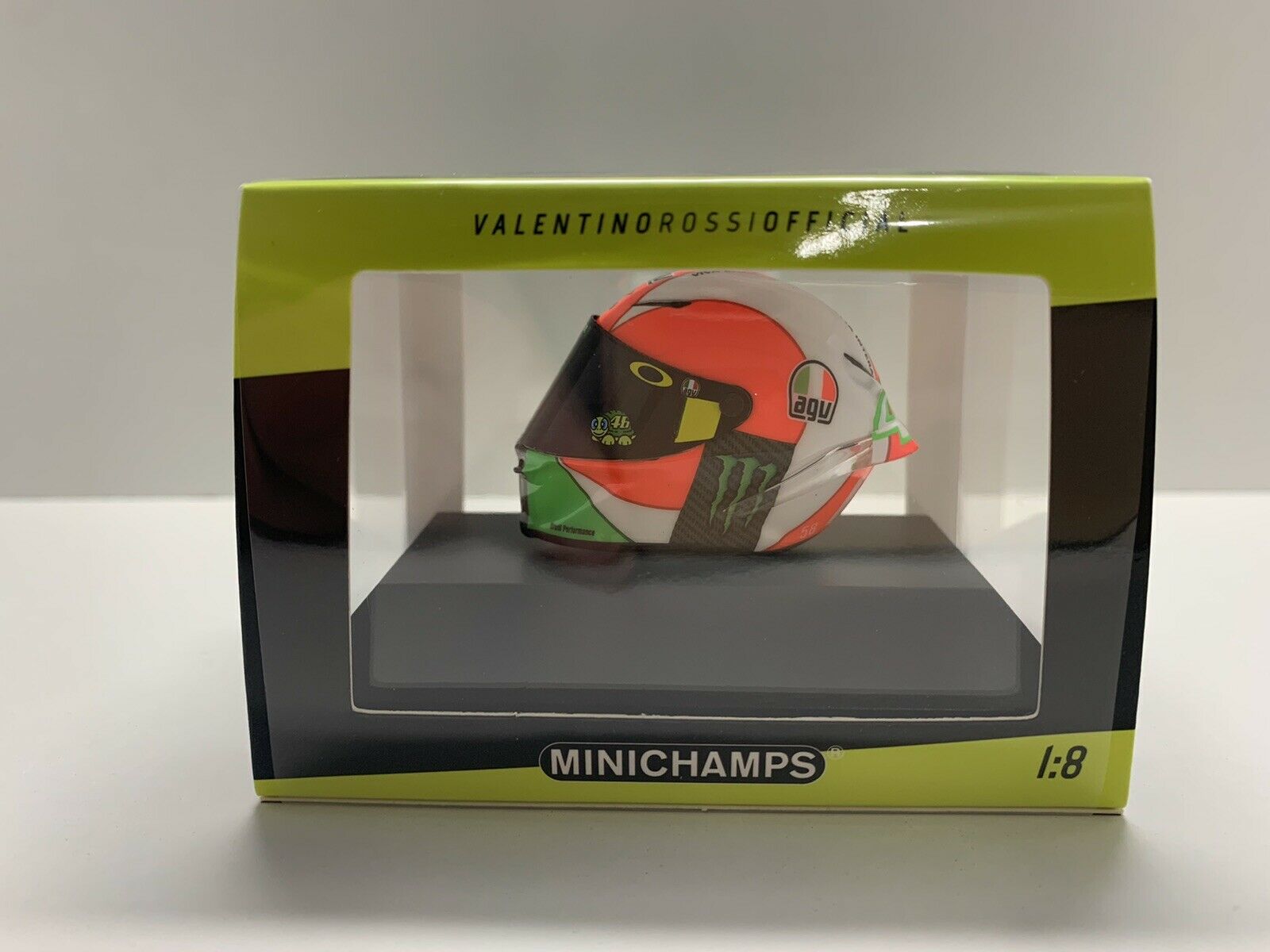 Model přilby Valentino Rossi MotoGP Mugello 2018 1:8