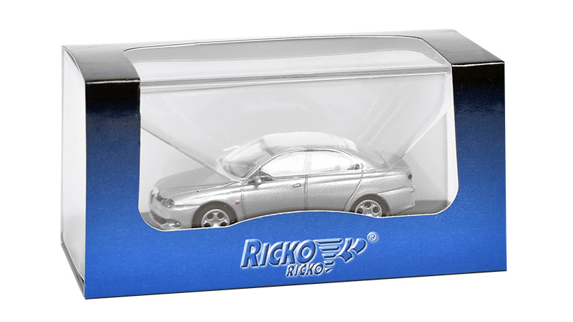 Model Alfa Romeo 156 GTA 1:87 stříbrná