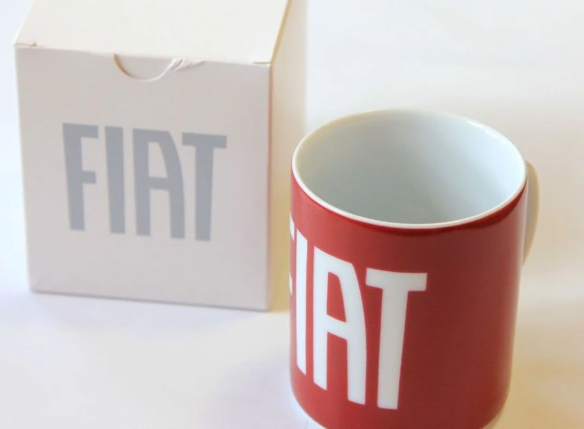 Keramický hrnek Fiat červeno-bílý oficiální produkt