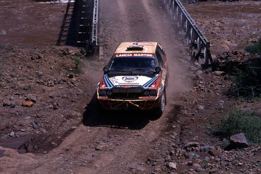 Model Lancia Delta Integrale Rally Kankkunen-Piironen Safari Rally 1990 1:18