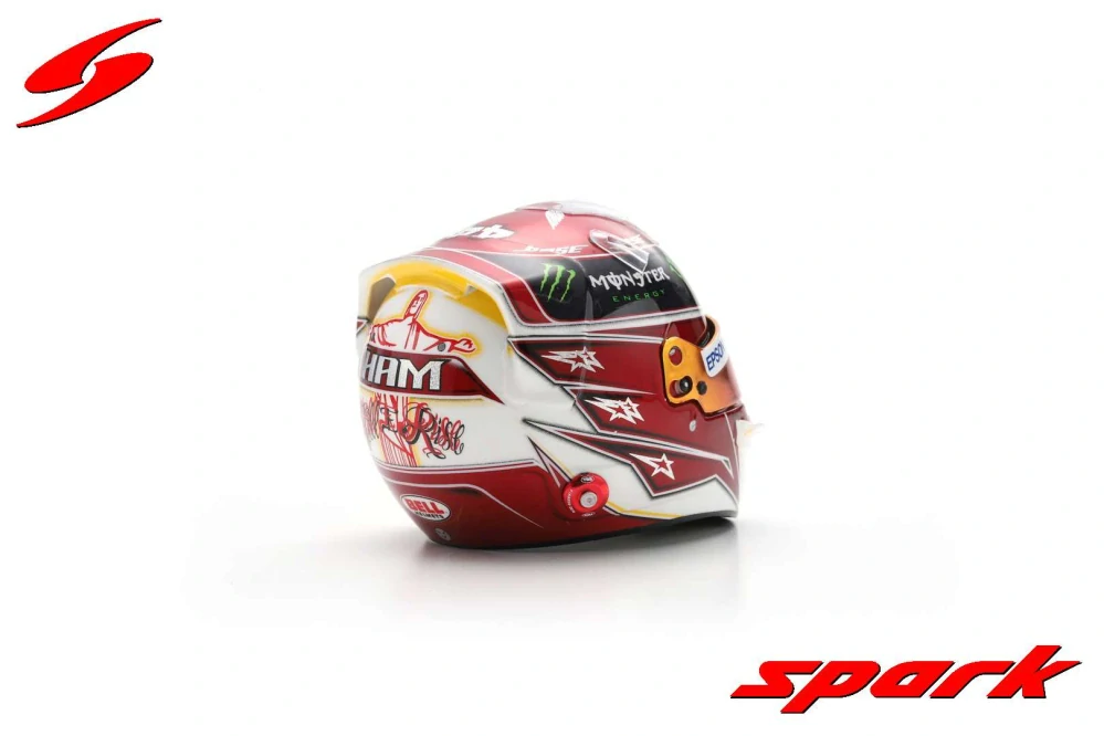 Model přilby SPARK Lewis Hamilton F1 2019 1:5 SE USA