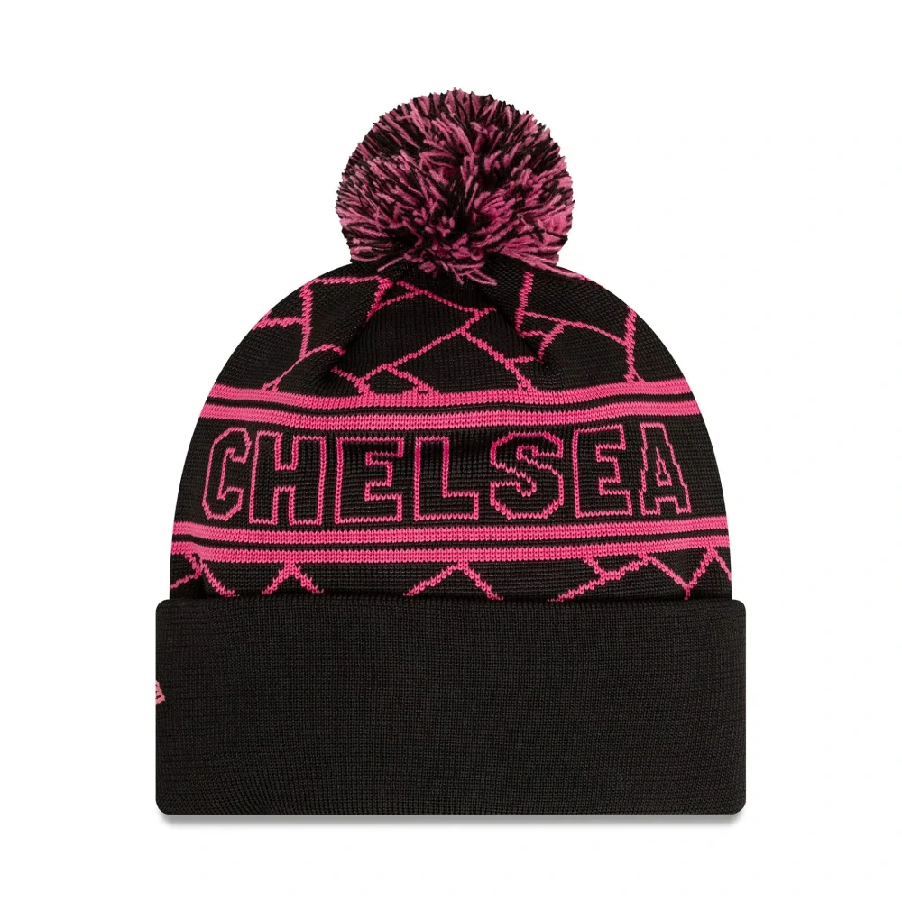 Zimní čepice CHELSEA vintage černá s bambulí