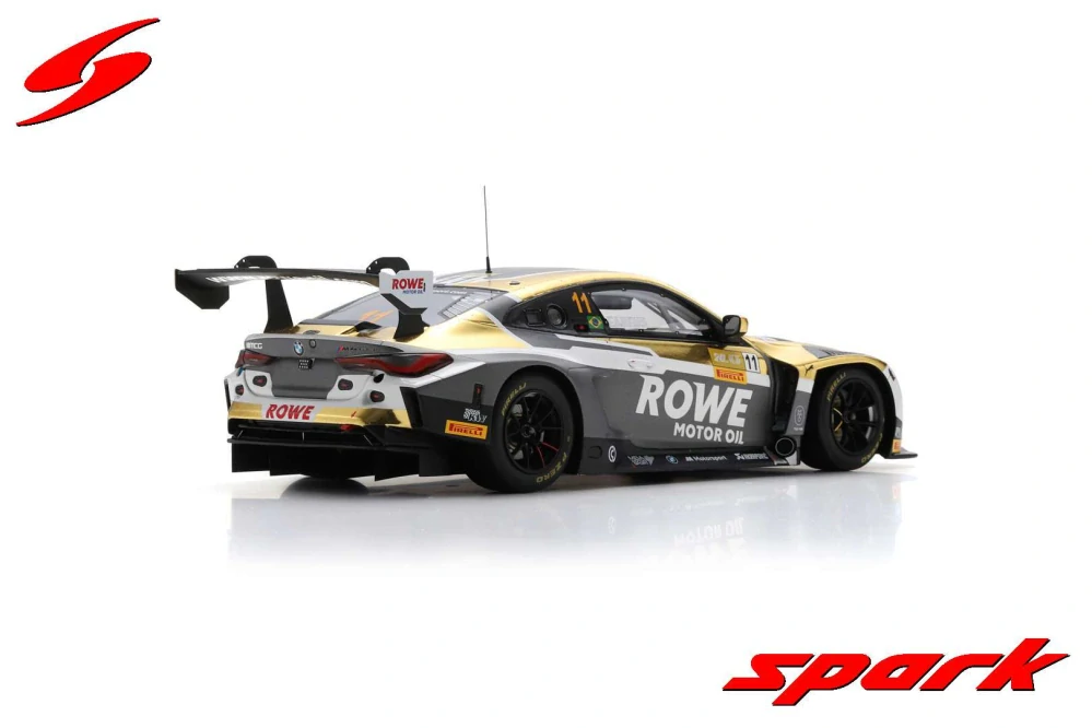 Model Spark BMW M4 GT3 FIA GT Macau 2023 1:18 N.11