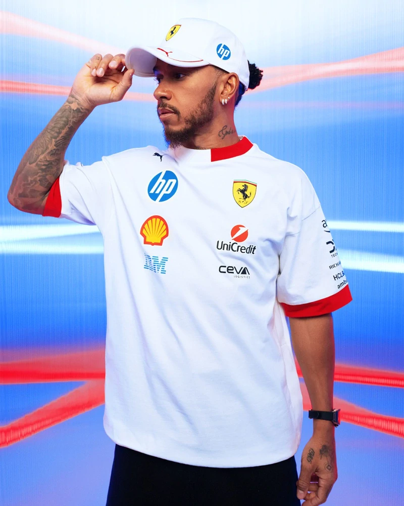 Bílé týmové tričko Scuderia Ferrari F1 s logy sponzorů - DRIVERS - oversize