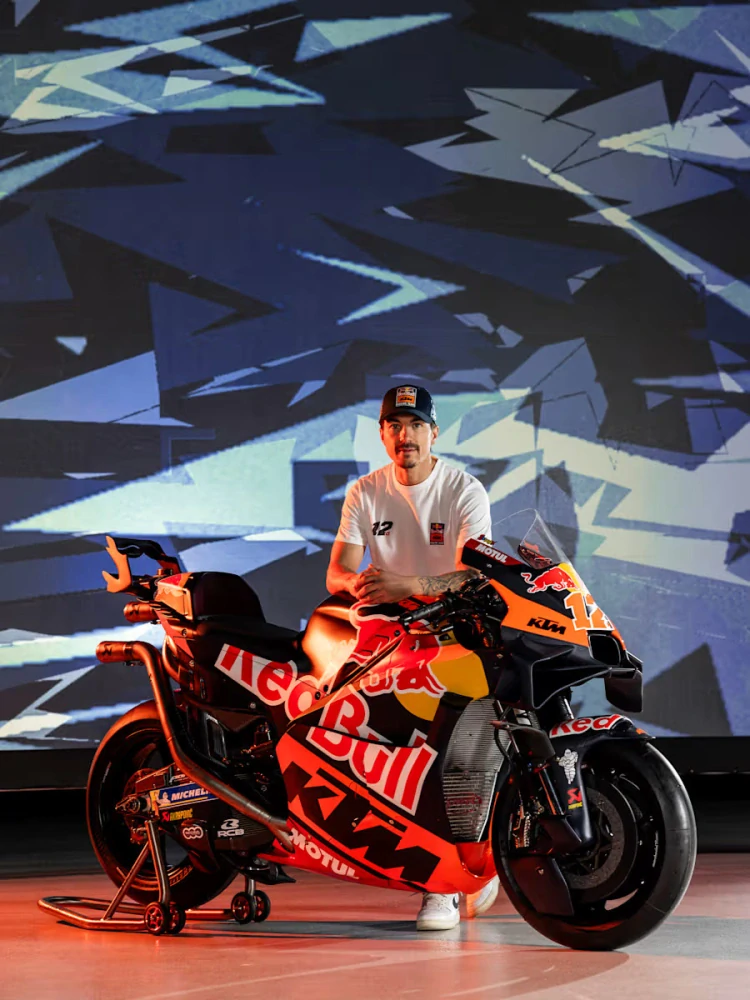 Fanouškovské tričko KTM Red Bull Racing - Maverick Vinales
