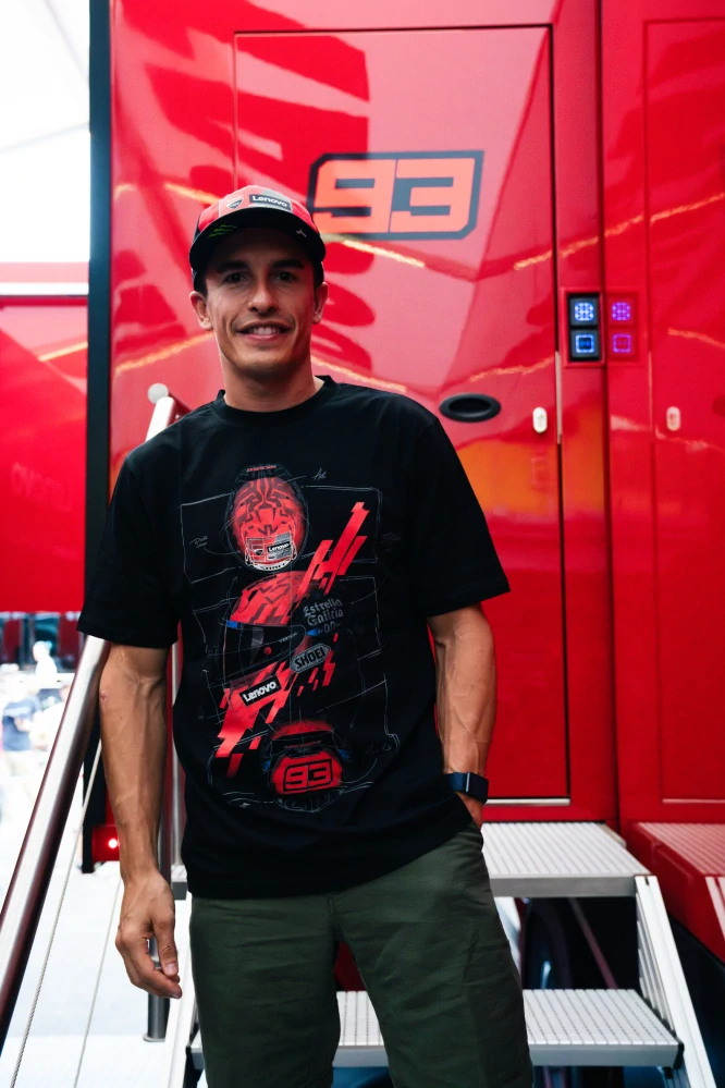 Fanouškovské tričko Marc Marquez - helmet MotoGP