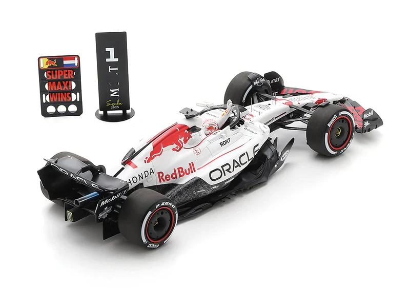 Model Spark Oracle Red Bull Racing RB21 Max Verstappen 1:18 Japanese GP 2025