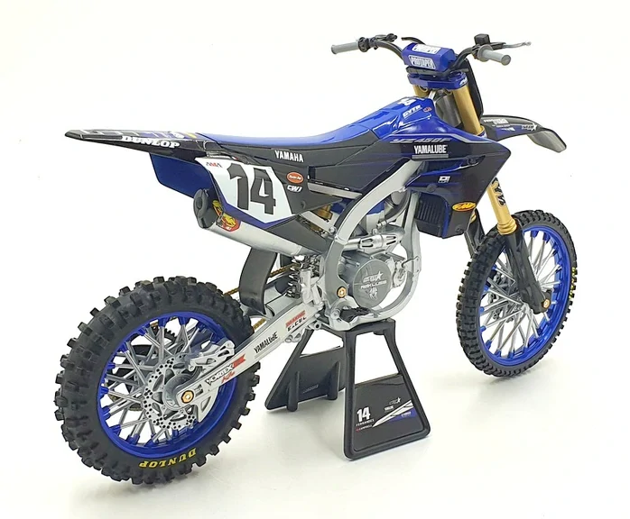Model motocyklu YAMAHA YZ 450 F N.14 DYLAN FERRANDIS 1:6