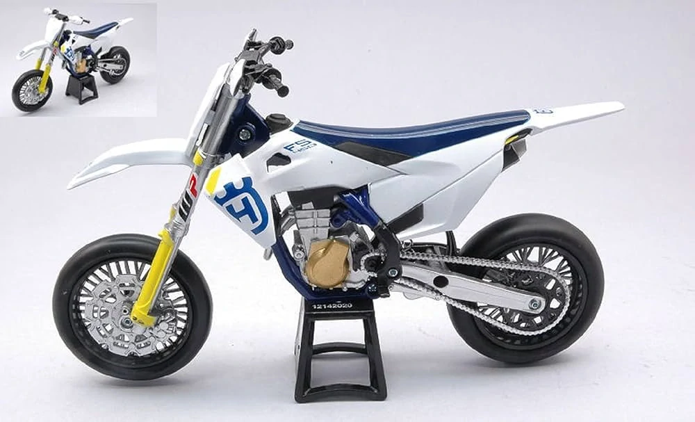 Model motocyklu Husqvarna FS 450 Supermoto 1:12