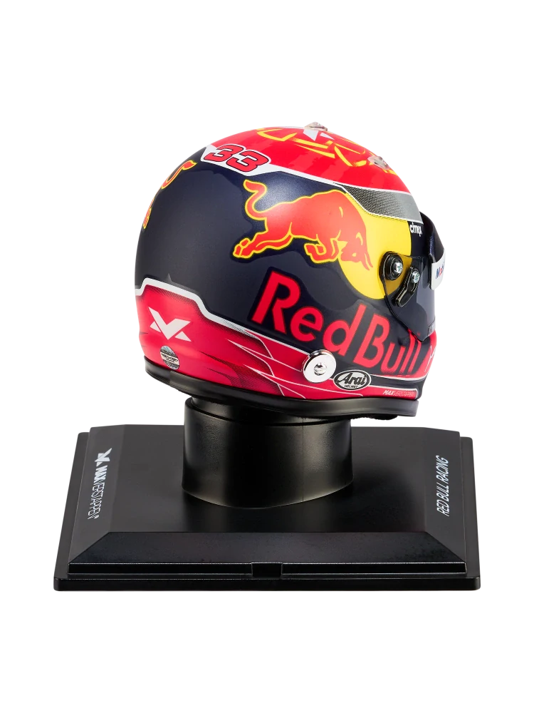 Model přilby Max Verstappen 2017 Arai 1:4