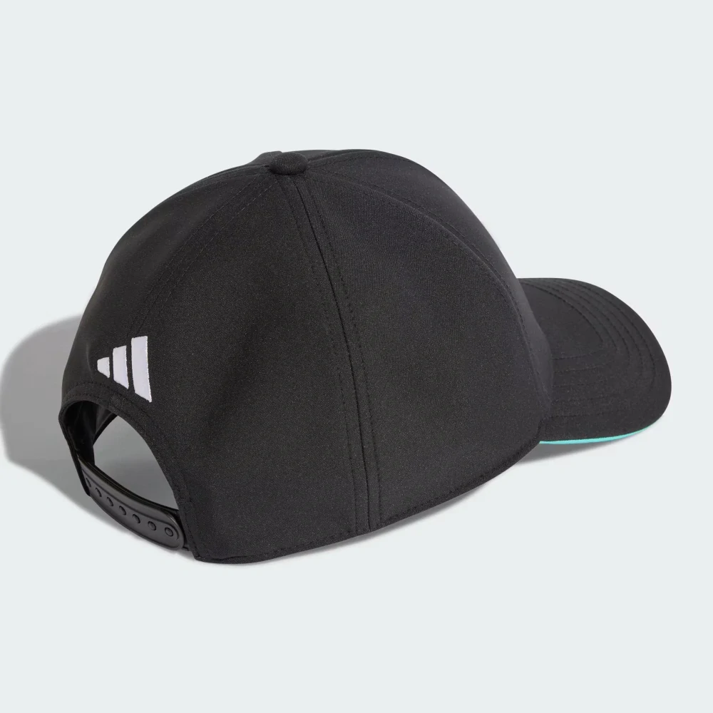 Černá kšiltovka Mercedes AMG Petronas F1 x Adidas - týmová edice