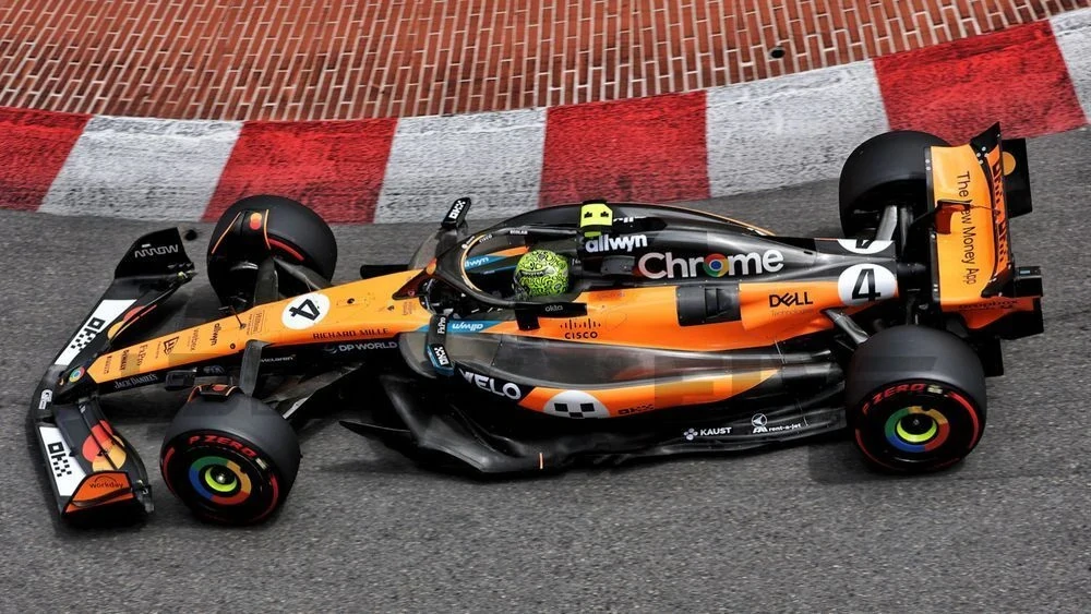 Model McLaren F1 MCL39 BBurago #4 Lando Norris Monaco 2025 1:43 Signature
