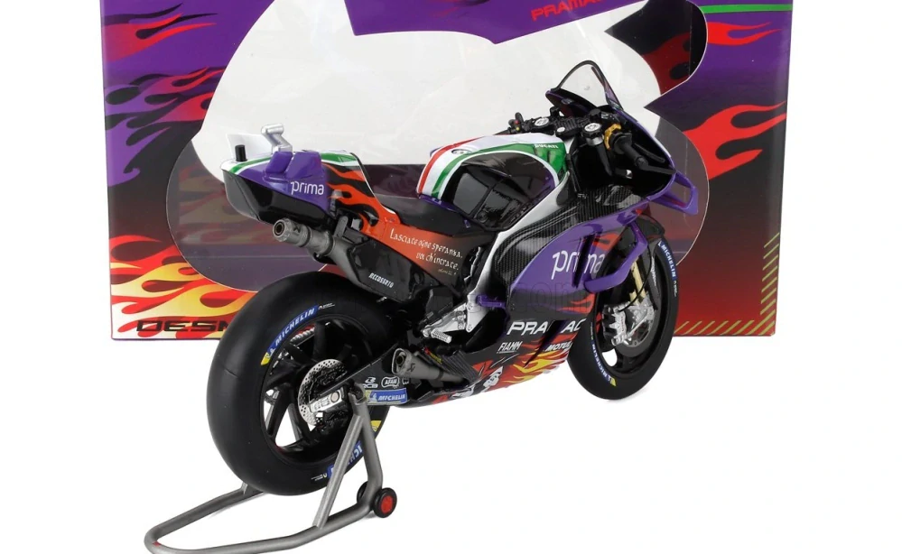 Model NZG MotoGP - Ducati GP23 Johann Zarco 1:12 - edice Mugello