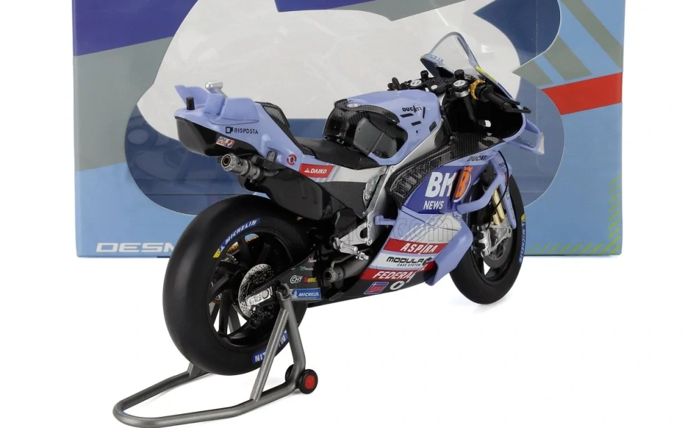 Model NZG MotoGP - Ducati GP25 Fermin Aldeguer 1:12