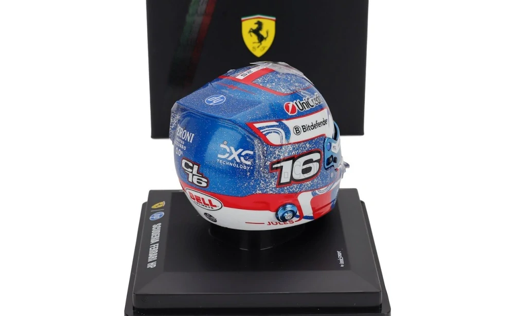 Model přilby Charles Leclerc - SF Singapore 2025 1:5 LookSmart