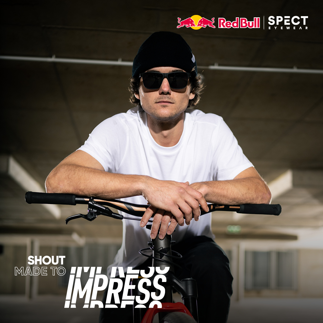 Red Bull Spect sluneční brýle EARLE černé s kouřovými skly