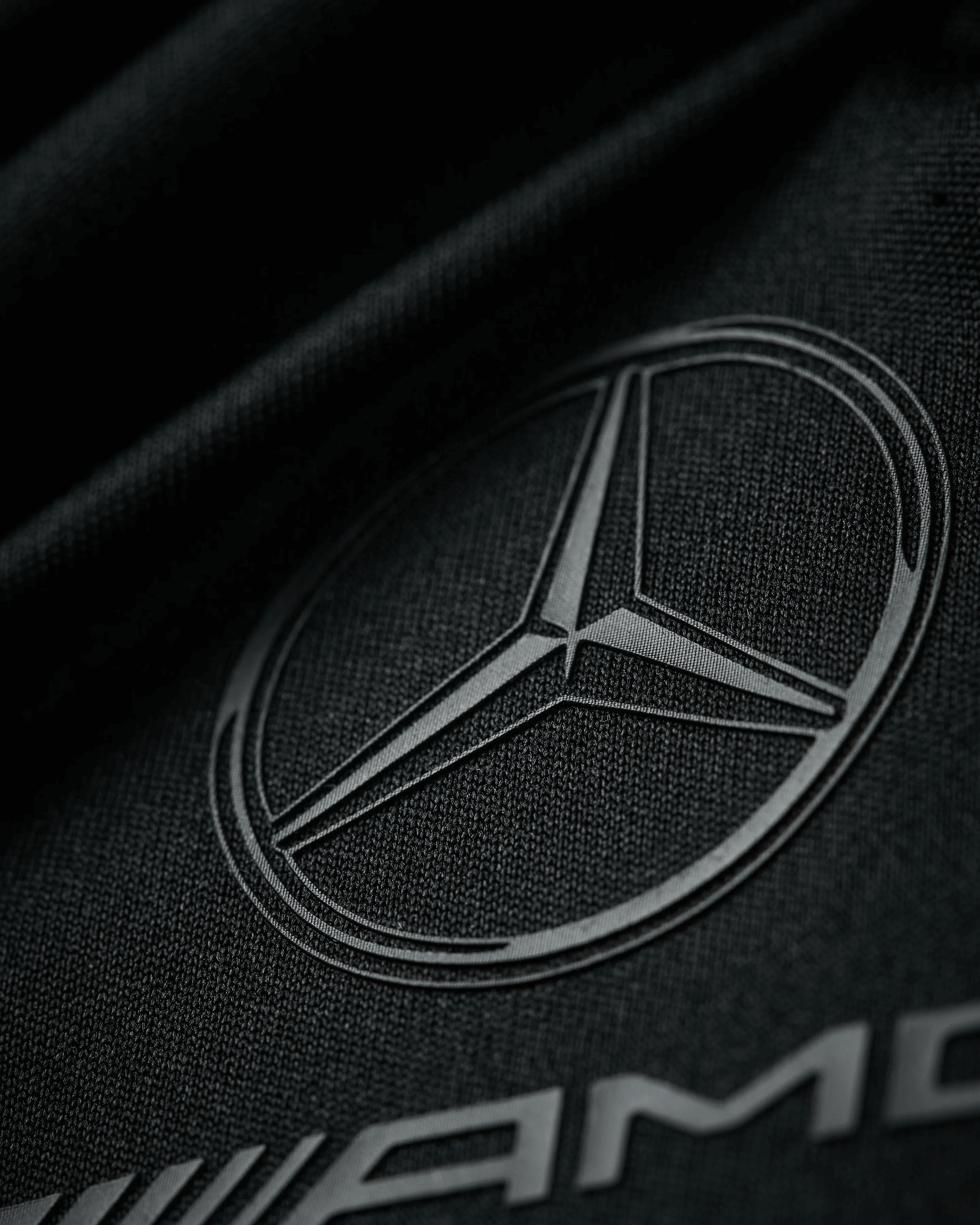 Mercedes AMG Petronas F1 dámské týmové triko AMG STEALTH černé - XS