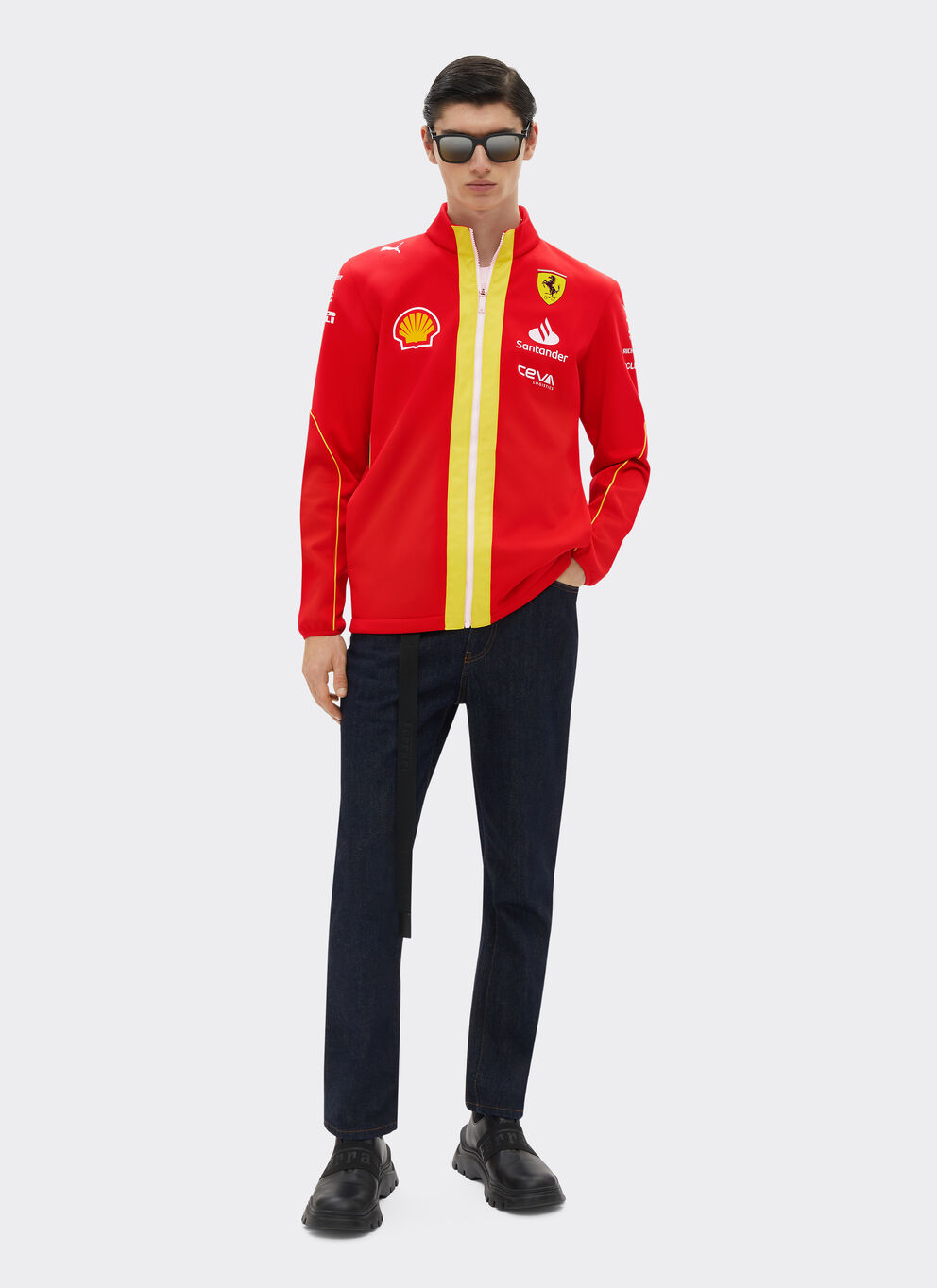 Týmová softshell bunda Scuderia Ferrari F1 červená