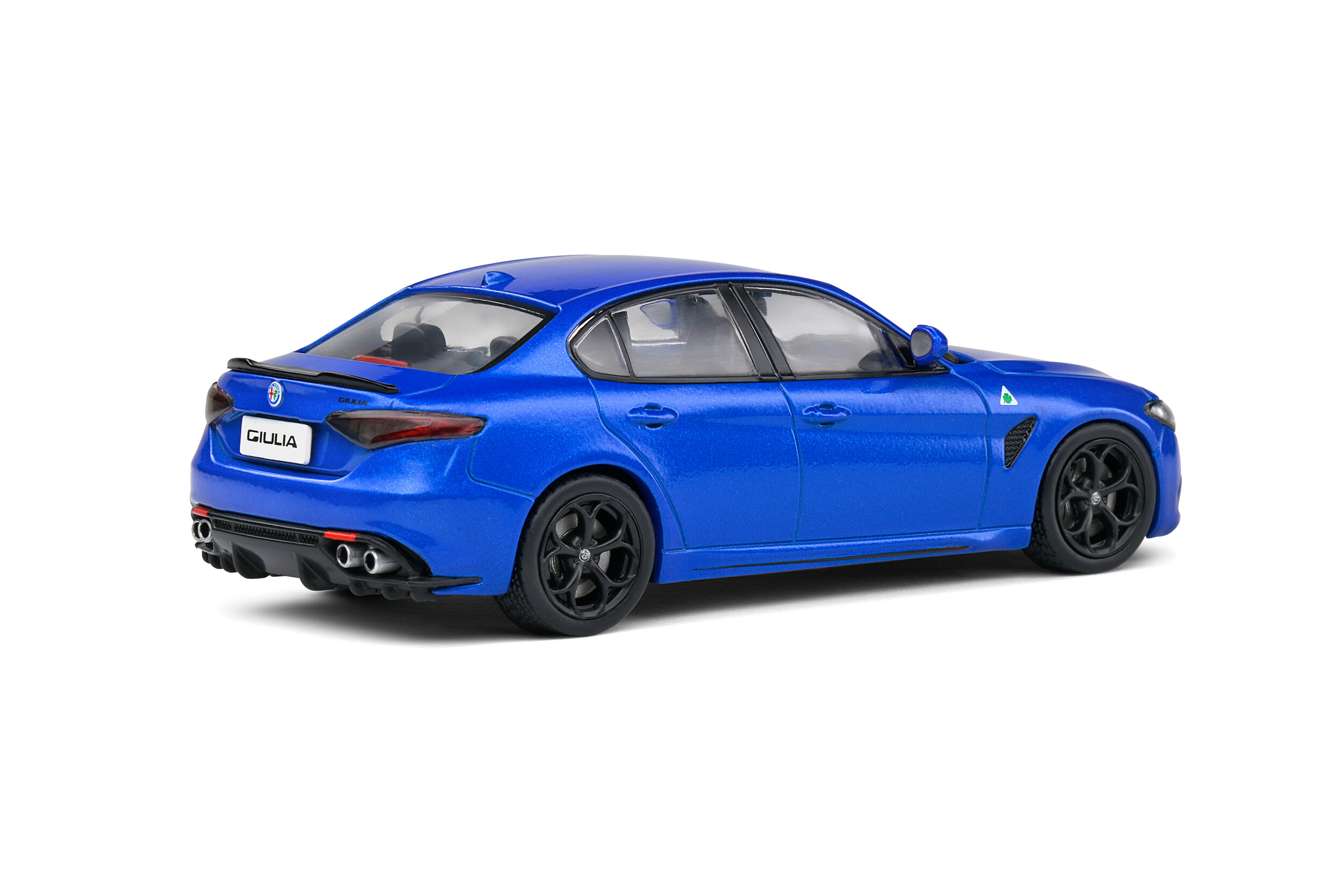 Model Solido Alfa Romeo Giulia Quadrifoglio 1:43 modrá