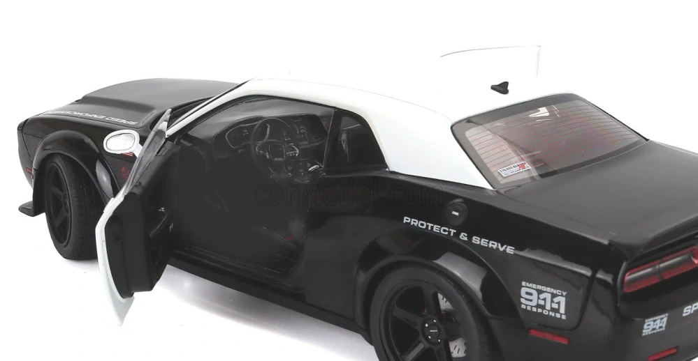 Model Solido Dodge Challenger DEMON POLICE 1:18