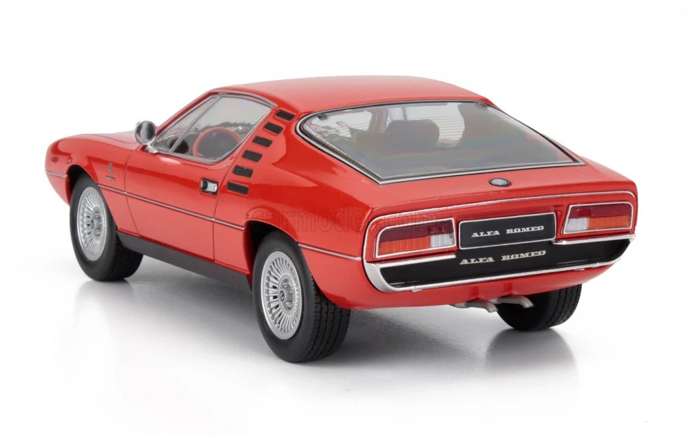 Model Alfa Romeo Montreal 1970 červená 1:18