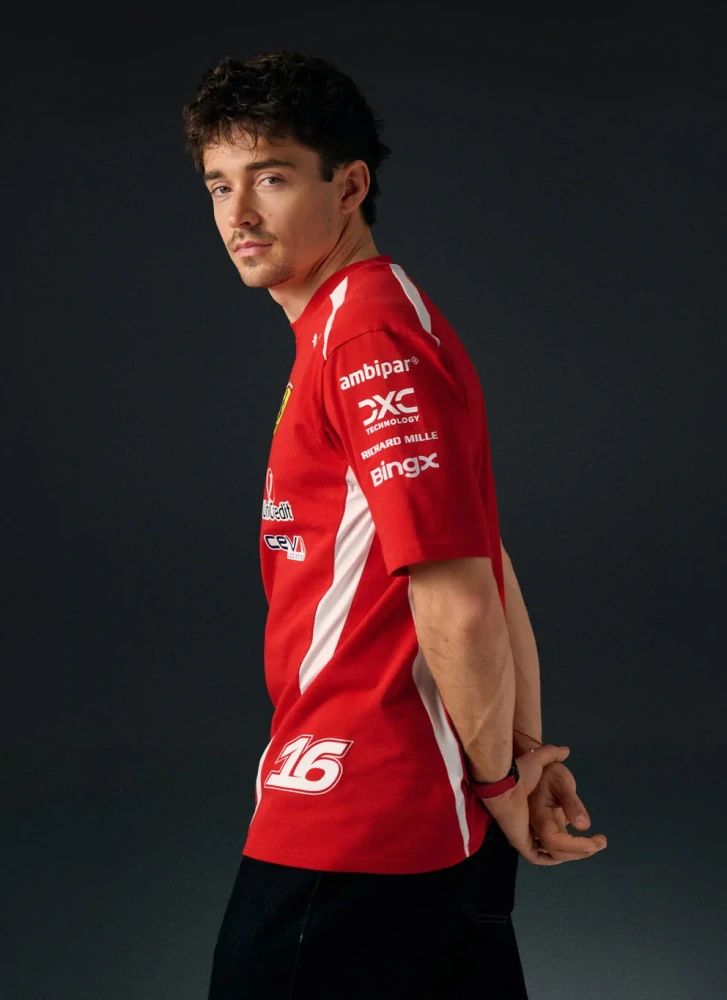 Tričko Scuderia Ferrari F1 s logy sponzorů x Puma - DRIVER LECLERC edice - oversize - M