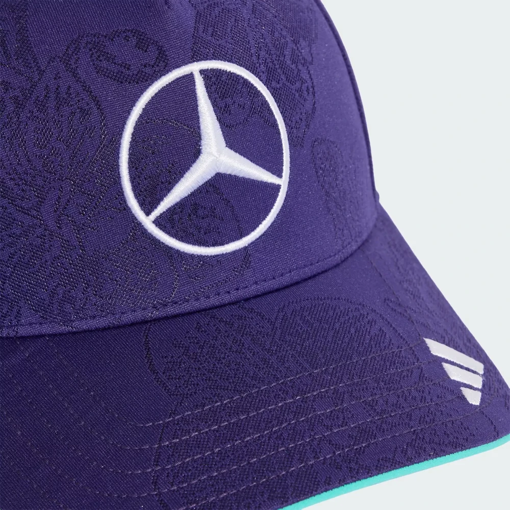 Kšiltovka Mercedes AMG Petronas F1 x Adidas - týmová edice SINGAPORE 2026
