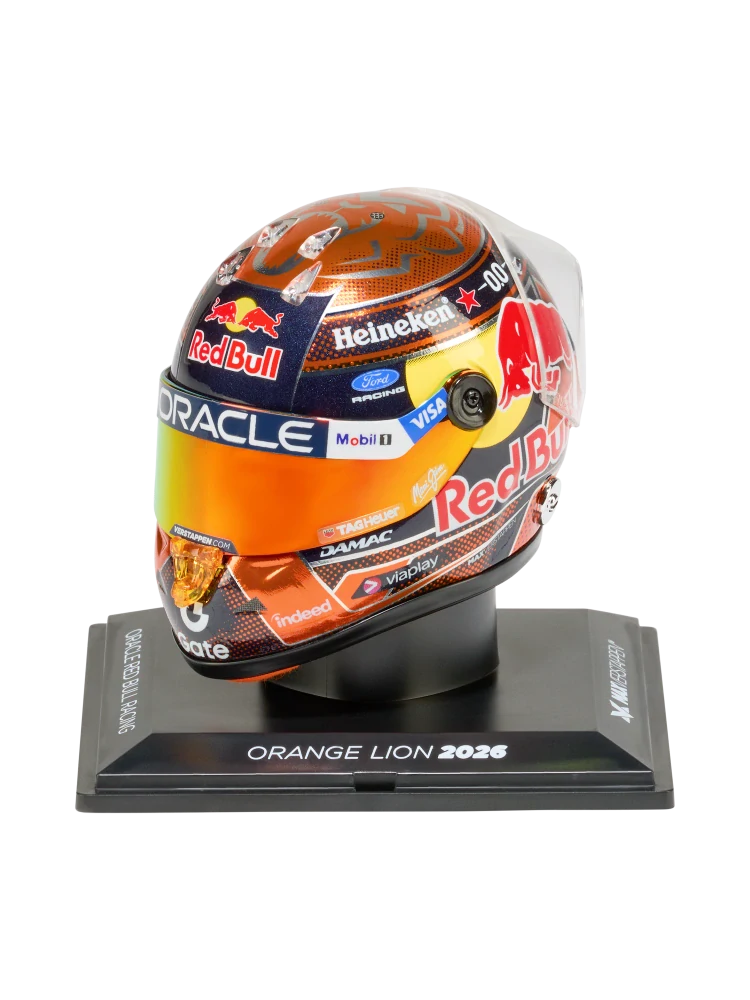 Model přilby Max Verstappen 2026 1:4 Schuberth - LION