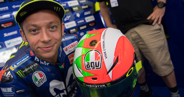 Model přilby Valentino Rossi MotoGP Mugello 2018 1:8