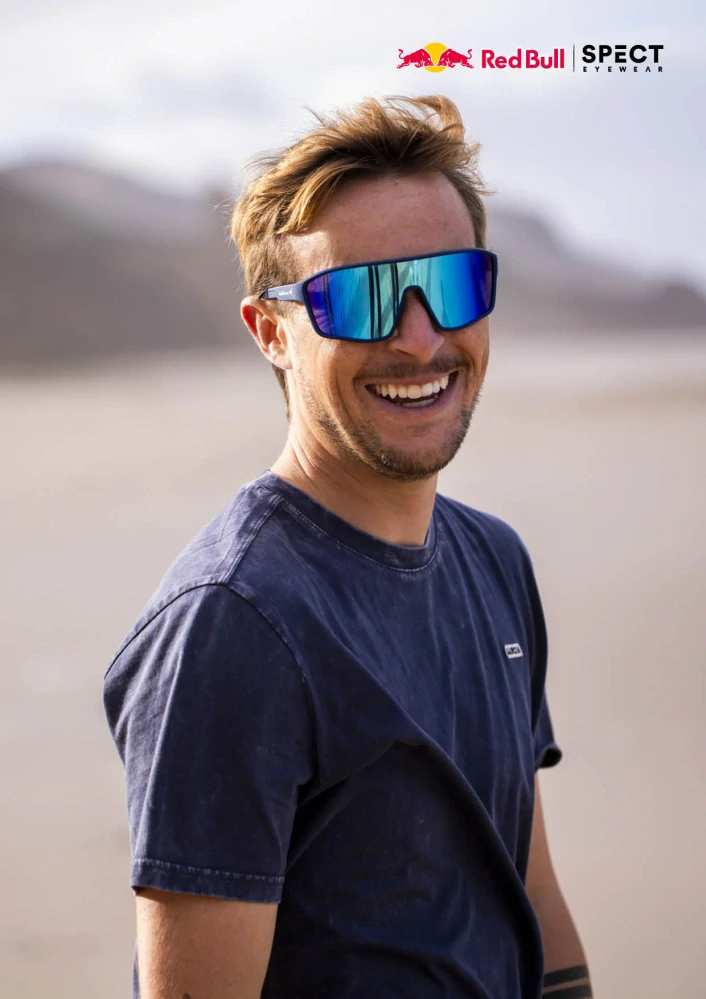 Red Bull Spect sluneční brýle DAFT bílé s červeno oranžovým sklem