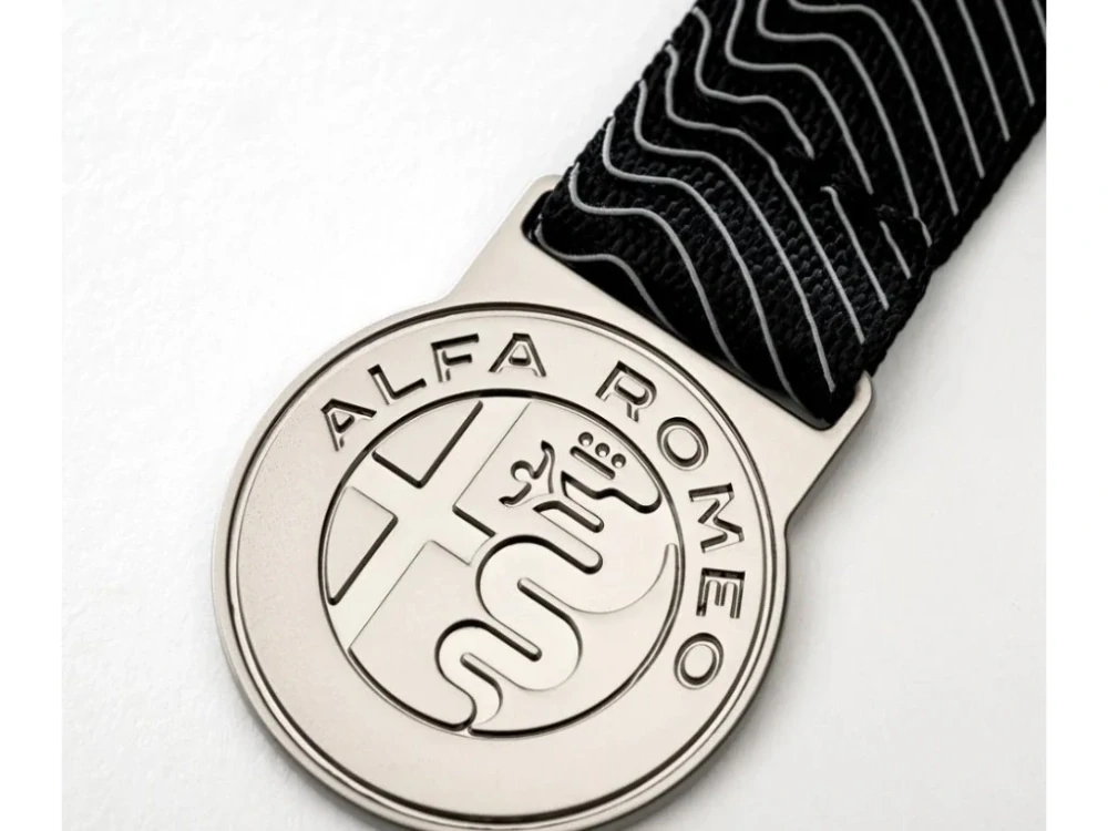 Alfa Romeo klíčenka se znakem