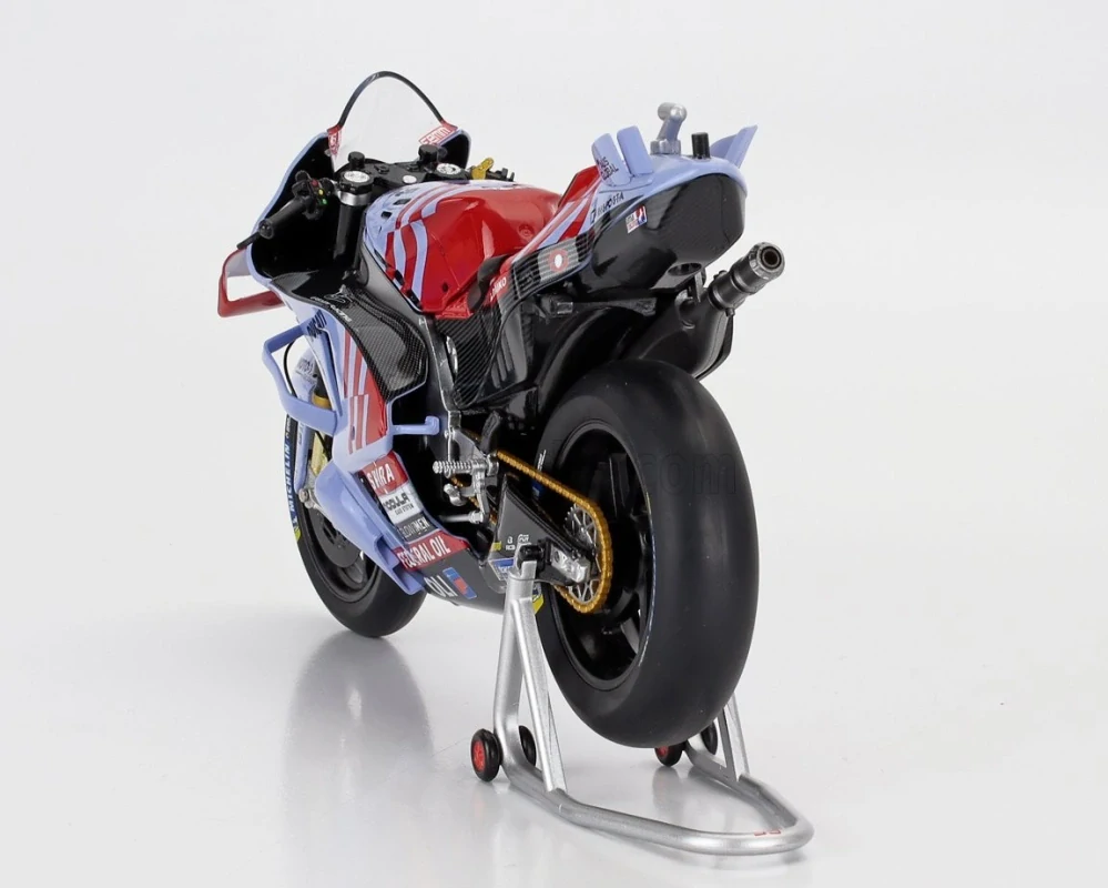Model NZG MotoGP - Ducati GP23 Marc Marquez 1:12