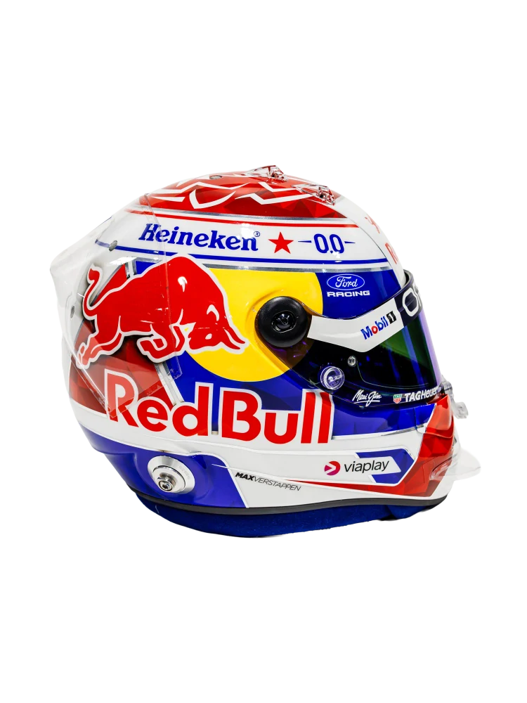 Model přilby Max Verstappen 2026 1:2 Schuberth