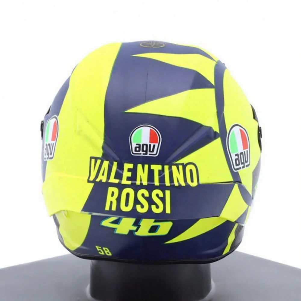 Model přilby MotoGP Valentino Rossi sezóna 2019 1:5