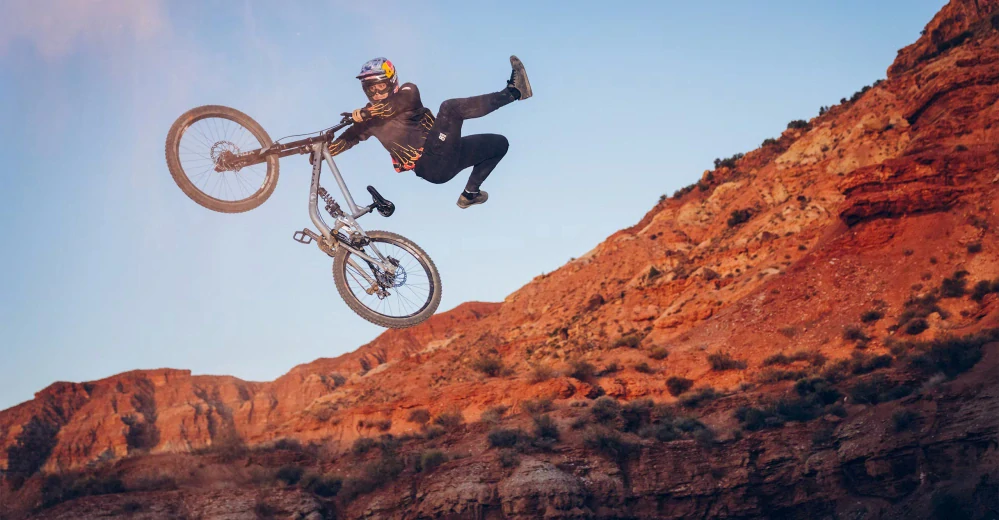 Dres na kolo Red Bull Rampage - edice ROCK - M