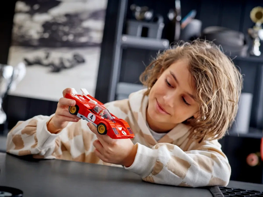 LEGO stavebnice 1970 Ferrari 512 M - edice speed