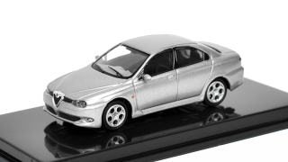 Model Alfa Romeo 156 GTA 1:87 stříbrná
