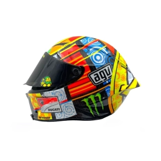 Model přilby MotoGP Valentino Rossi Ducati 2012 1:5