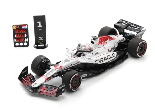 Model Spark Oracle Red Bull Racing RB21 Max Verstappen 1:18 Japanese GP 2025