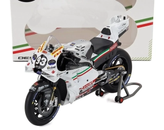 Model NZG MotoGP - Ducati GP23 Marc Marquez 1:12 - edice San Marino GP