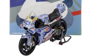 Model NZG MotoGP - Ducati GP25 Alex Marquez 1:12