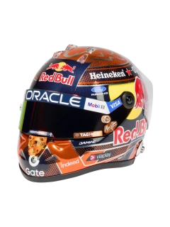 Model přilby Max Verstappen 2026 1:2 Schuberth - LION